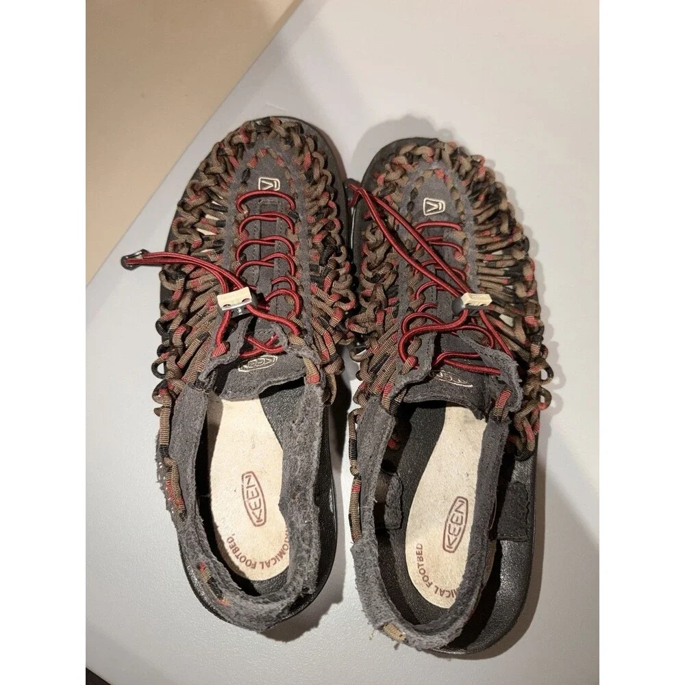 KEEN Sandals Mens 11 Brown Red Two Cord Woven Suede Athletic Hiking Shoes *READ*
